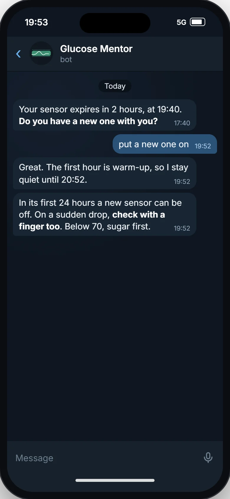 Telegram chat: the sensor expires in 2 hours, a sensor change, quiet during warm-up and advice for the first 24 hours.